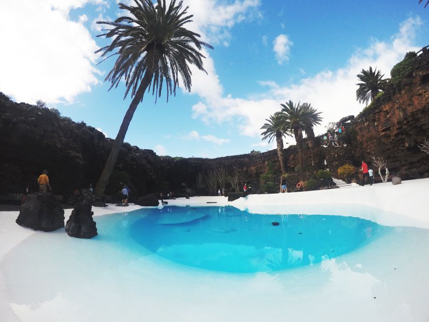 Lanzarote: Day Tour for Cruise Passengers - Jameos del Agua: volcanic caves with a natural lagoon