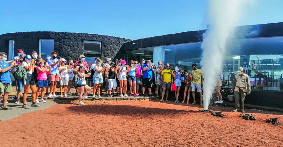 Lanzarote: Full-Day Island Highlights Tour - Why this tour works for a first day on Lanzarote