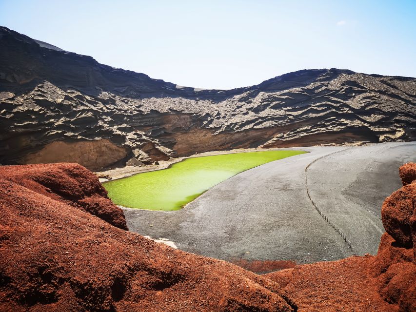 Lanzarote: Full-Day Island Highlights Tour - Guinate, Haría, and the northern views