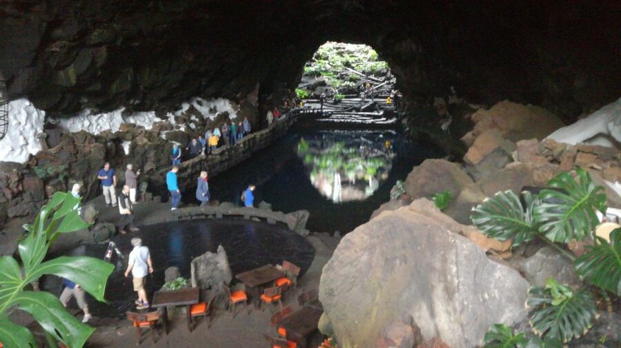 Lanzarote: Jameos del Agua & North Island for Cruise Guests - Who should book this Lanzarote shore excursion?