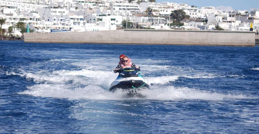 Lanzarote: Jet Ski Tour - From your hotel to Puerto del Carmen