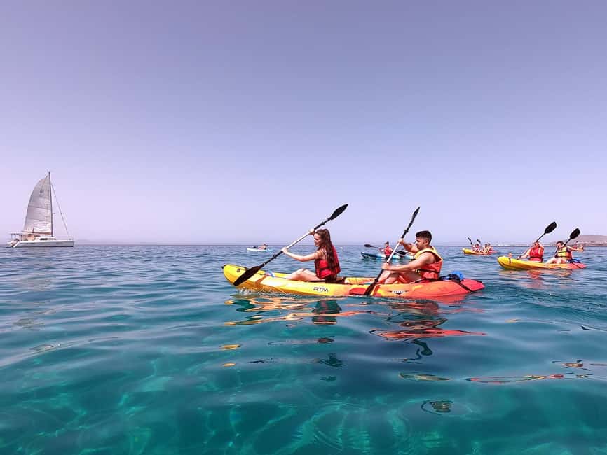 Lanzarote: Kayak and Snorkelling at Papagayo Beach - Arriving at the beach for snacks and a swim
