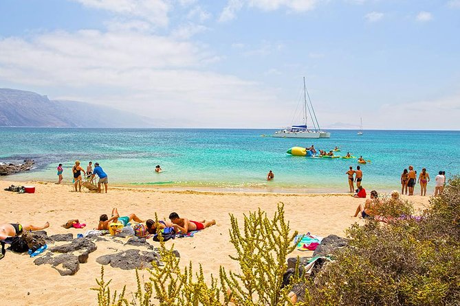 Lanzarote: La Graciosa island cruise with lunch and water activities - The Short Ferry Crossing to La Graciosa