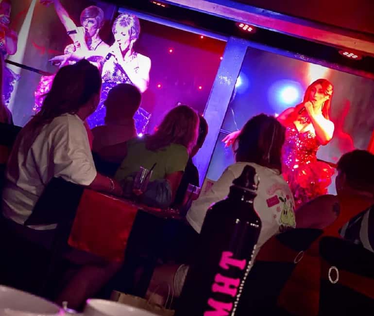Lanzarote: MHT - Music Hall Tavern - Comedy Drag Dinner Show - How long does four hours feel?