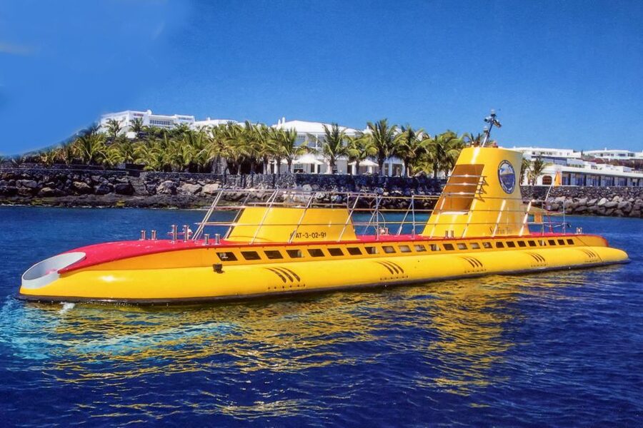 Lanzarote: Real Submarine Dive with Hotel Pickup - Why this submarine ride is different