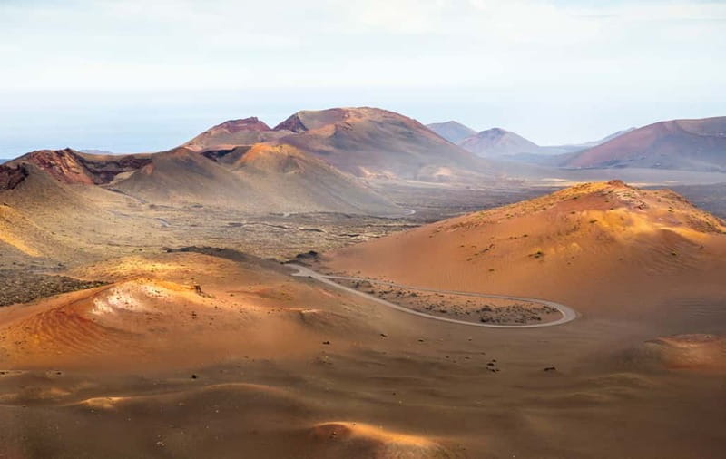 Lanzarote: Timanfaya Park, Jameos Agua, & Cueva Verdes Tour - Why this three-stop route works