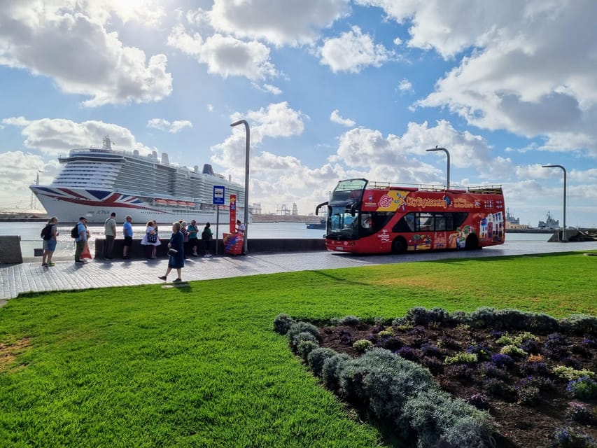 Las Palmas: City Sightseeing Hop-On Hop-Off Bus Tour - Teatro Pérez Galdós and San Telmo