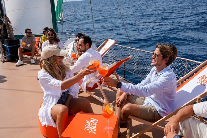 Live Music & Sunset Wooden Boat in Barcelona - What the Turkish gulet adds to the ride