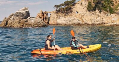 Lloret de Mar: Costa Brava Kayak Tour and Swimming