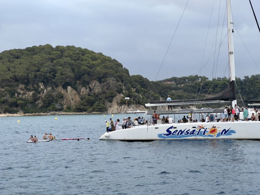 Lloret de Mar: Sunset Catamaran Cruise with DJ and Drinks - Who should book this cruise?