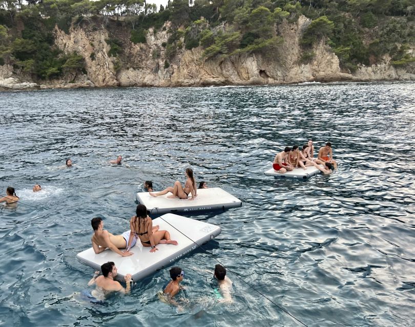 Lloret de Mar: Sunset Catamaran Cruise with DJ and Drinks - Is $41 a fair price?