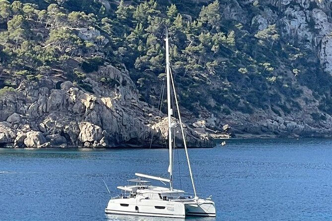 Luxury Catamaran sailing with welcome Drinks Tapas Max10-12Person - Key points to know before booking