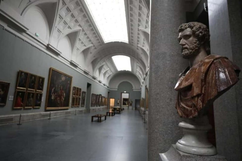 Madrid: Afternoon Prado Museum Tour with Skip-the-Line Entry - Velázquez and the puzzle of Las Meninas