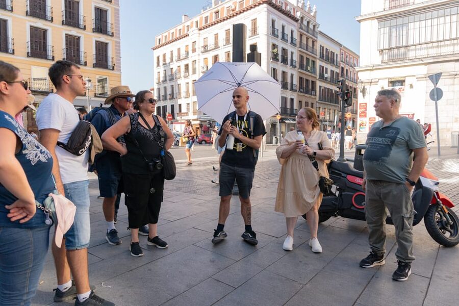 Madrid: Afternoon Royal Palace and Almudena Cathedral Tour - Why the Royal Palace deserves the afternoon