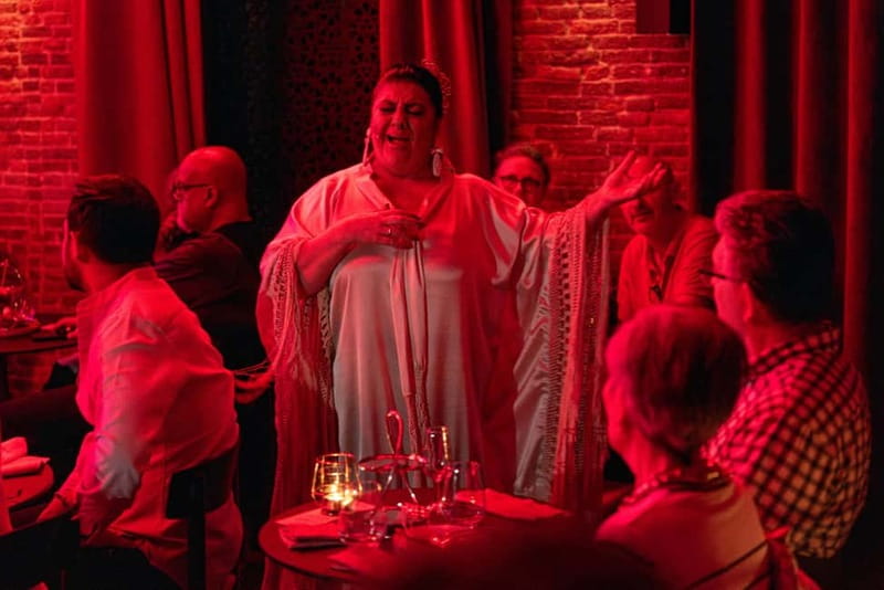 Madrid: Authentic Flamenco at Flamenco de Leones with drink - Dress code and useful planning advice