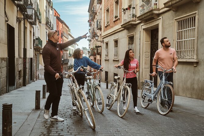Madrid: City Highlights Guided Vintage Bike Tour - Puerta del Sol and the start of old Madrid