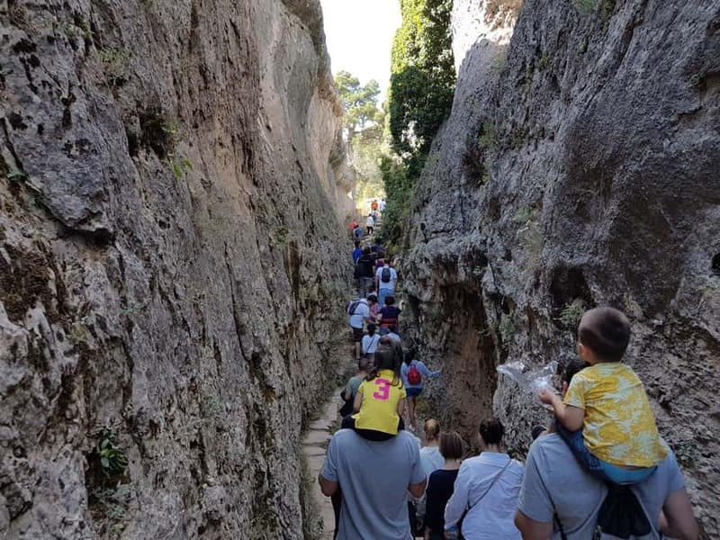 Madrid: Cuenca Day Tour with or without Enchanted City - Hanging Houses and San Pablo Bridge
