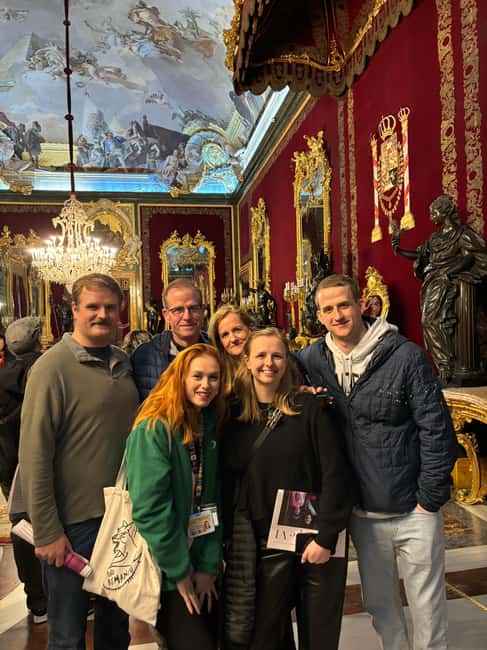 Madrid: El Prado Museum and the Royal Palace Guided Tour - What the guides add to the day