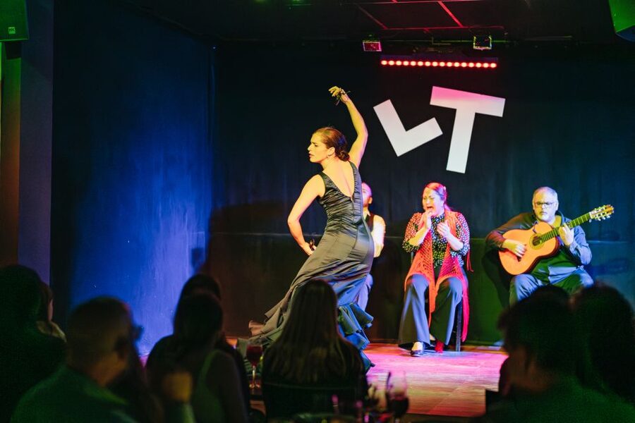 Madrid: Flamenco Show at Tablao "Las Tablas" with Drink - Why the small room changes the experience