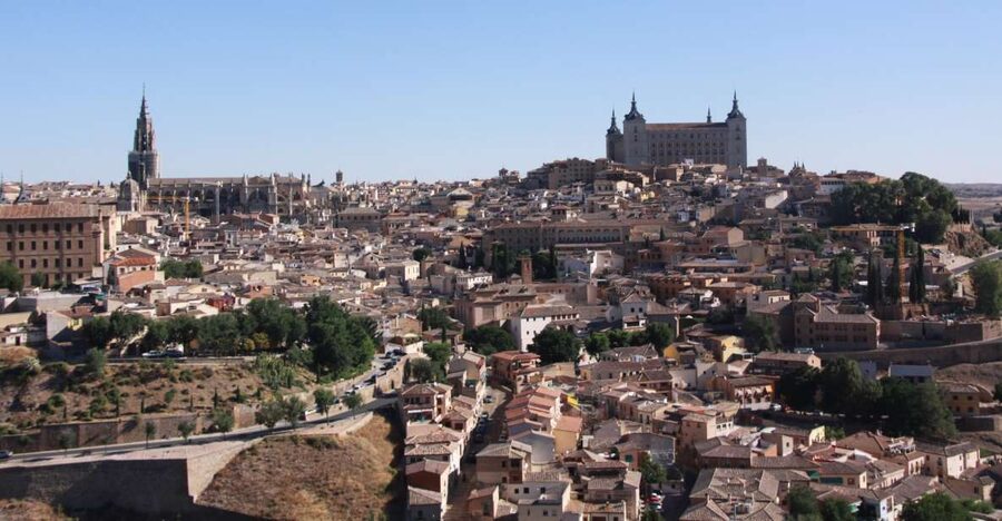 Madrid: Full-Day Guided Tour of Toledo with Cathedral Visit - Mirador del Valle gives you the postcard view