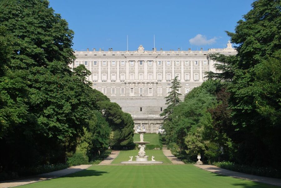 Madrid: Guided Visit to the Royal Palace - Who should book this Royal Palace tour?