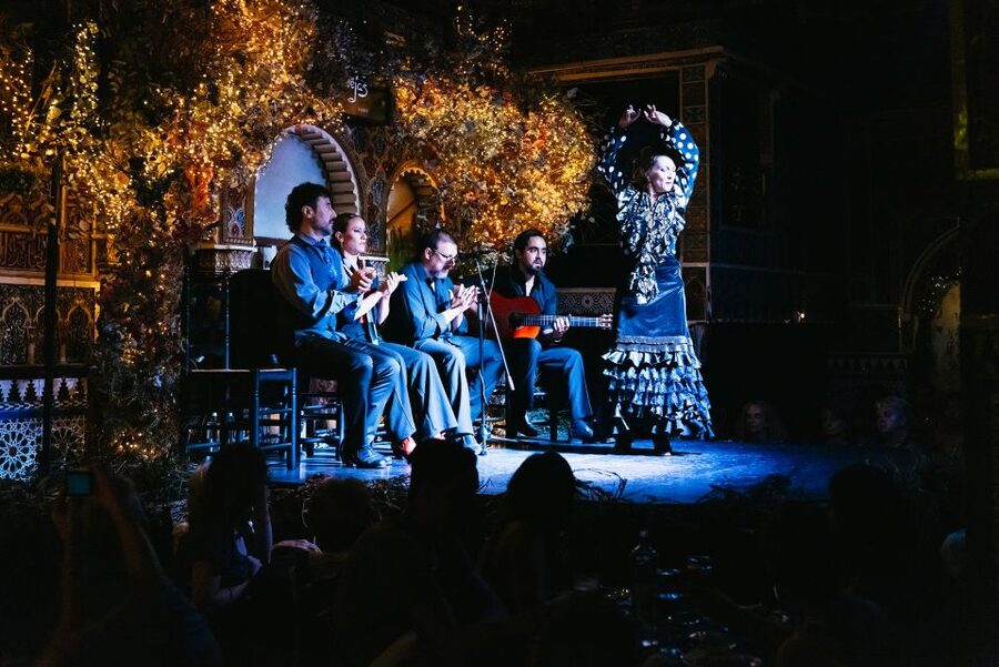 Madrid: Live Flamenco Show with Food and Drinks Options - Entering Torres Bermejas in central Madrid