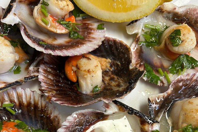 Madrid Local Tapas Tour with Private Dinner and Bottomless Wine - Why this Madrid food tour works