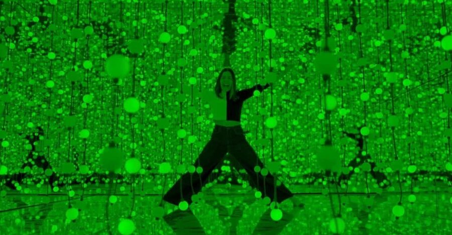 Madrid: Museo de la Luz Entry Ticket - Lasers, color, and the mirror room