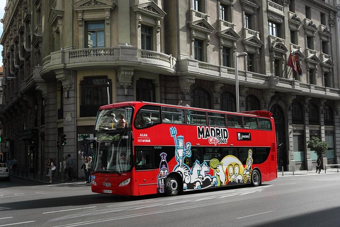 Madrid Panoramic City Bus Tour - Finding the start point and avoiding ticket trouble