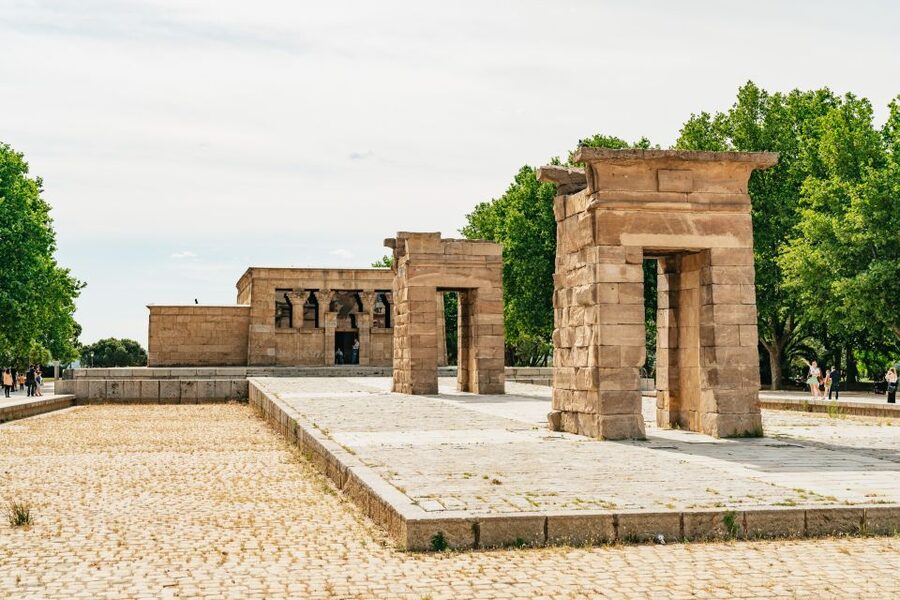 Madrid: Panoramic Route City Tour - Who should book this Madrid city tour?