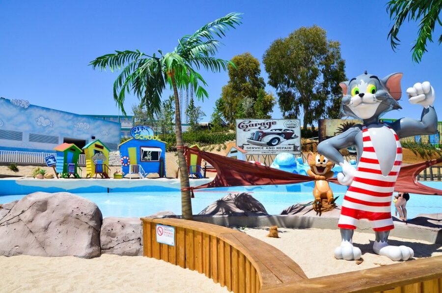 Madrid: Parque Warner Beach Entry Ticket - Key points to know before you book