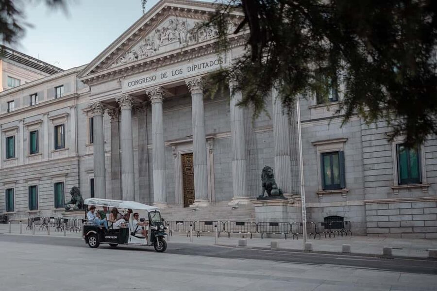 Madrid: Private City Tour by Eco Tuk Tuk - Starting at Puerta del Príncipe