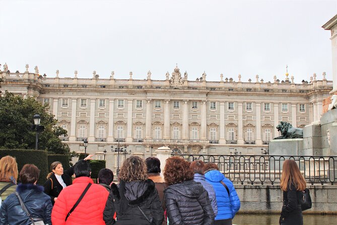 Madrid: Royal Palace Expert Guided Tour with Optional Tapas - The Royal Collections Gallery Upgrade