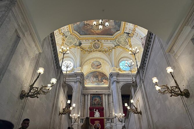 Madrid: Royal Palace Guided Tour with Skip the Line Ticket - How much Spanish royal history fits into the route