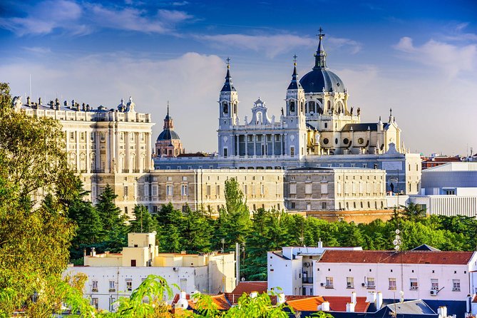 Madrid Royal Palace Professional Guided Tour with Skip the Line - The Royal Armory adds a sharper edge