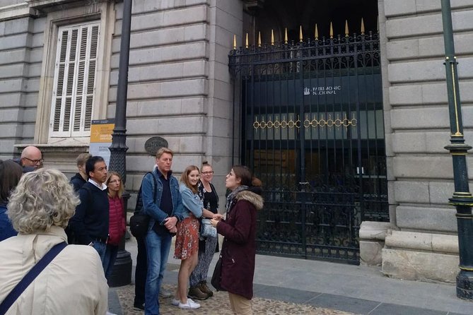Madrid Royal Palace Professional Guided Tour with Skip the Line - Price, timing, and what you receive for $42.24
