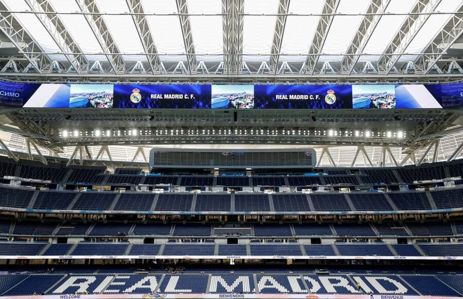 Madrid: Santiago Bernabéu and Real Madrid Guided tour - Seeing the new Bernabéu take shape