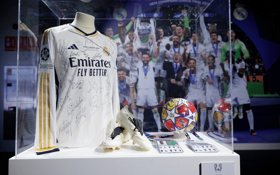Madrid: Santiago Bernabéu and Real Madrid Guided tour - Photos, the European Cup, and the club store