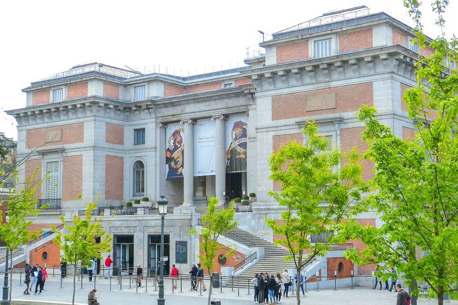 Madrid: Small Group of Prado Museum Tour & Optional Tapas - Inside the Prado: the two-hour highlight route