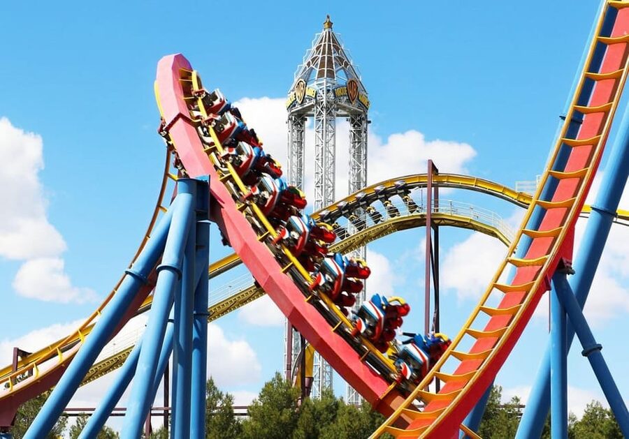 Madrid: Warner Park Entry Ticket - Why Warner Park works as a full-day Madrid outing