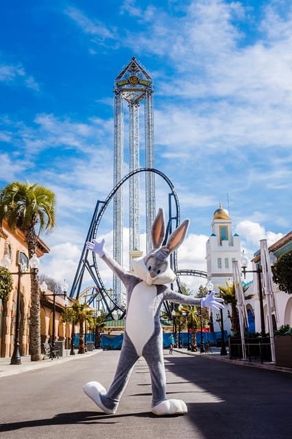 Madrid: Warner Park Entry Ticket - Movie World Studios adds film-set atmosphere