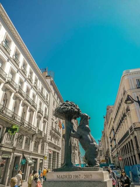 Madrid: Welcome to Madrid Guided Walking Tour in English - Why this walk is a smart first look at Madrid