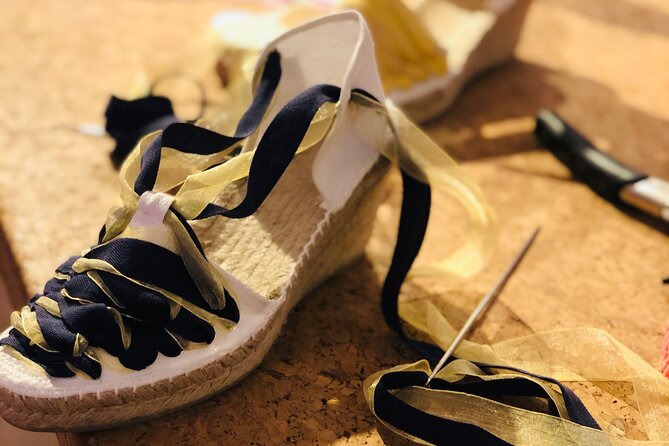 Make Authentic Espadrilles in Barcelona - Why espadrilles make such a good Barcelona souvenir