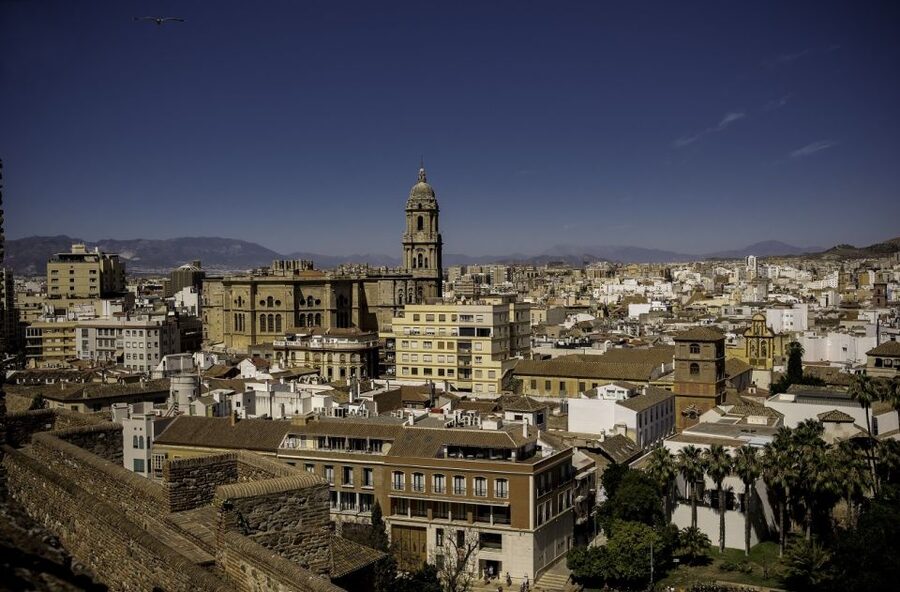 Málaga: 3-Hour Complete Walking Tour with Tickets - Key points to know before you book