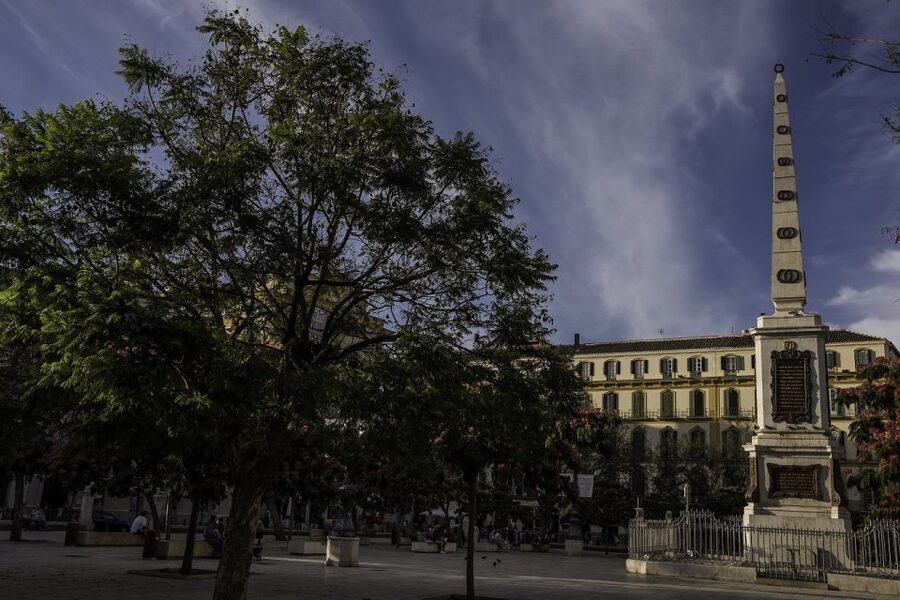 Málaga: 3-Hour Complete Walking Tour with Tickets - Finishing at La Manquita Cathedral