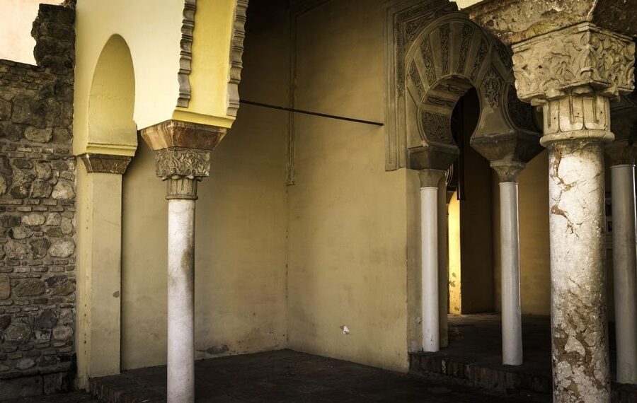 Málaga: 3-Hour Complete Walking Tour with Tickets - How the guides shape the experience