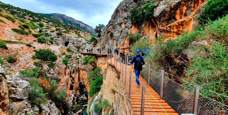 Málaga: Caminito del Rey Guided Tour with Transportation - Meeting at Málaga María Zambrano station