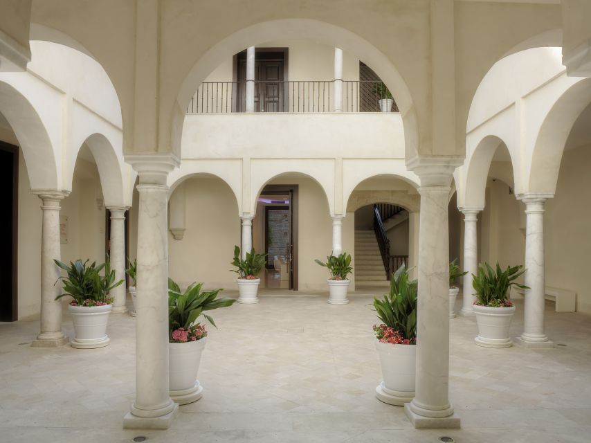 Málaga: Carmen Thyssen Museum Ticket - The permanent collection and its Spanish focus