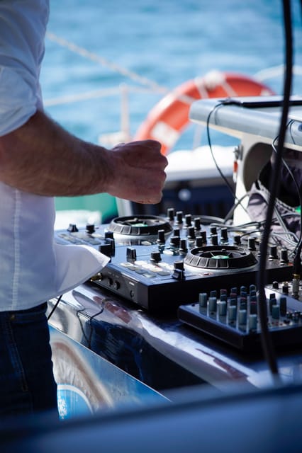 Malaga: Catamaran Sailing Cruise with Swimming & Optional DJ - The front nets, wet seats, and crowding