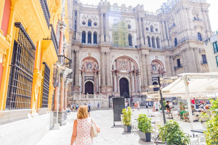 Malaga: City Sightseeing Hop-On Hop-Off Bus Tour - Should you book it?